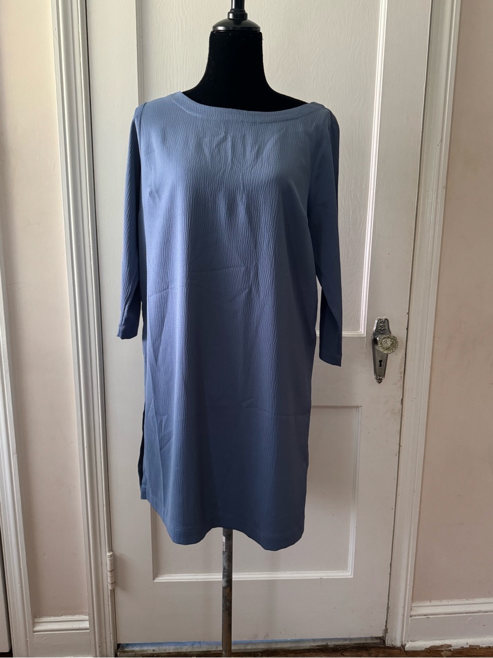 J.Jill Wearever Blue Tunic Top Size Small Wrinkle Resistant Travel Career